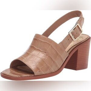 Vince Camuto Womens Brendiza Block Heel Sandal Heeled Tan
